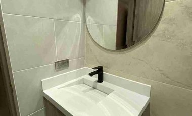 Casa de 4 Niveles independiente ( 6 Renta sistema Airbnb)