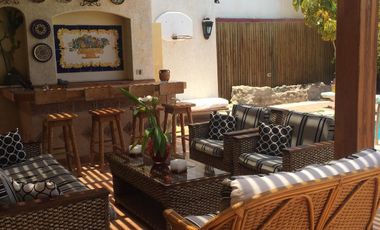CASA EN VENTA JARDINES DEL SUR