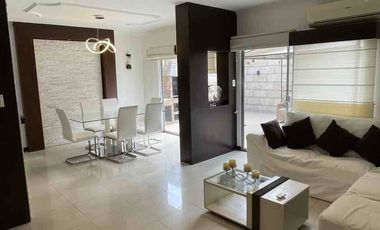 Casa full amoblada en alquiler, urbanización Belo Horizonte vía a la costa