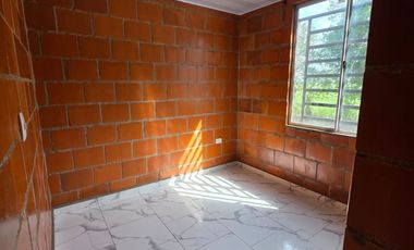 SE ARRIENDA CASA UNIFAMILIAR EN EL BARRIO VILLA ARGELIA