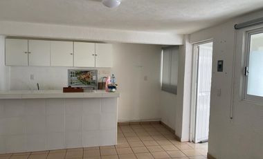 Rento loft para pareja en planta baja. Cerca de Lago de Guadalupe.