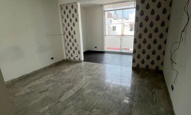 Venta Casa En Urb Los Cedros De Villa Chorrillos 192 Mt / 3 Pisos