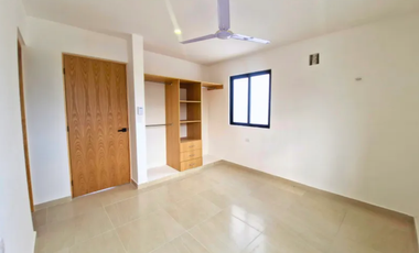 Casa en Venta, 3 Recamaras, Priv. Camelia, Sitpach, Yucatán.
