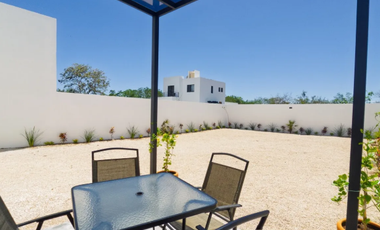 Casa en Venta, 3 Recamaras, Priv. Camelia, Sitpach, Yucatán.