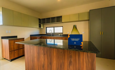 Casa en Venta Alzare Residencial Dzityá, Mérida, Yucatán.