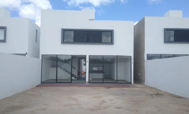 Casa en Venta Privada Praderas del Mayab Modelo Trébol Plus, Conkal.