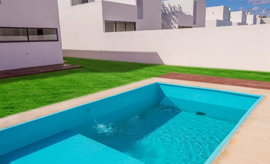 Casa en venta, 3 recámaras, piscina, garage techado, mod. Bambú