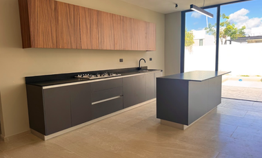 Casa Jade en Venta Residencial Tres Lunas, Cholul, Mérida, Yucatan