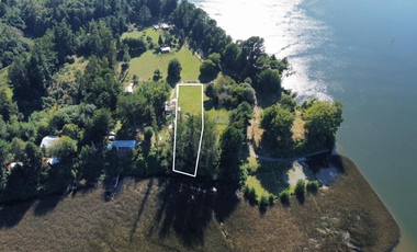 Se Vende Sitio Urbano de 3.204 m² frente a Rio Valdivia, sector Torobayo, Valdivia.