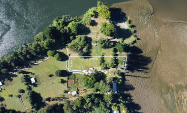 Se Vende Sitio Urbano de 3.204 m² frente a Rio Valdivia, sector Torobayo, Valdivia.