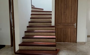 ¡Vive la tranquilidad que mereces en esta hermosa casa en Cajicá!!