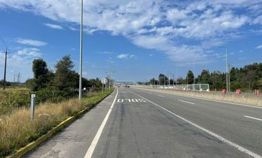 SE VENDE TERRENO COMERCIAL SECTOR TRAPEN ORILLA DE CARRETERA