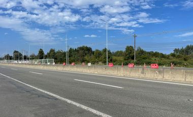 SE VENDE TERRENO COMERCIAL SECTOR TRAPEN ORILLA DE CARRETERA