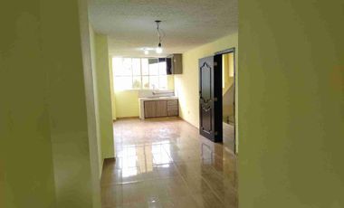 VENDO CASA RENTERA, DE TRES PISOS Y TERRAZA, EN TERRENO DE 75M2 EN TURUBAMBA DE MONJAS 2, SUR DE QUITO