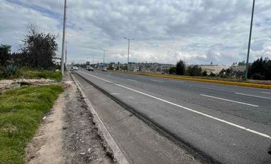 Terreno de venta, sector Latacunga E35