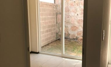 CASA EN RENTA EN CAÑADAS DEL BOSQUE TRES MARIAS MORELIA