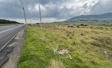 Terreno de venta, Sector Latacunga E35