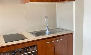 Departamento 1 dormitorio 1 baño Metro Moneda Lord Cochrane 139