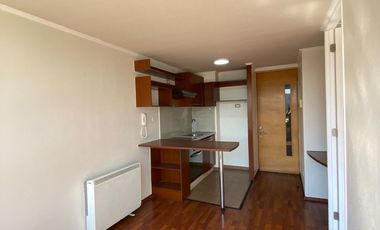 Departamento 1 dormitorio 1 baño Metro Moneda Lord Cochrane 139