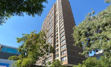 Departamento 1 dormitorio 1 baño Metro Moneda Lord Cochrane 139