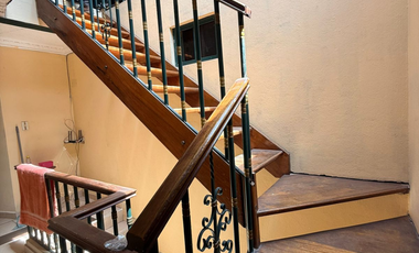 Casa Rentera de Venta Sector Av. 10 de Agosto, Cuenca