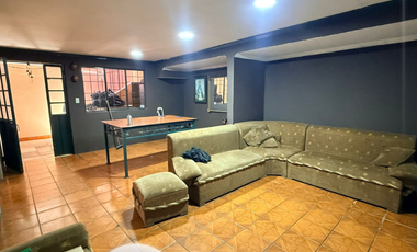 Casa Rentera de Venta Sector Av. 10 de Agosto, Cuenca