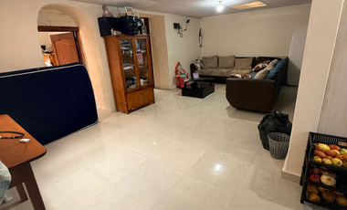Casa Rentera de Venta Sector Av. 10 de Agosto, Cuenca
