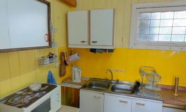 Casa Remodelada en 2 departamentos $ 250.000.000.