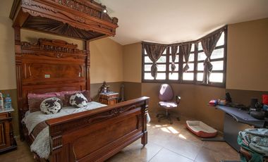 CASA EN VENTA EN HARAS CIUDAD ECOLÓGICA, 5 RECÁMARAS, GARAJE PARA 15 AUTOS, PUEBLA