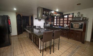 CASA EN VENTA EN HARAS CIUDAD ECOLÓGICA, 5 RECÁMARAS, GARAJE PARA 15 AUTOS, PUEBLA