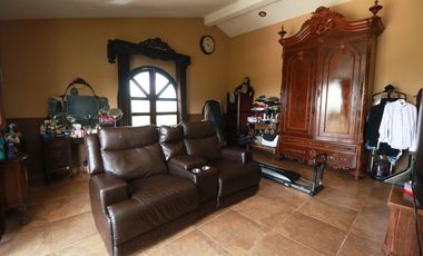 CASA EN VENTA EN HARAS CIUDAD ECOLÓGICA, 5 RECÁMARAS, GARAJE PARA 15 AUTOS, PUEBLA