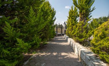 CASA EN VENTA EN HARAS CIUDAD ECOLÓGICA, 5 RECÁMARAS, GARAJE PARA 15 AUTOS, PUEBLA