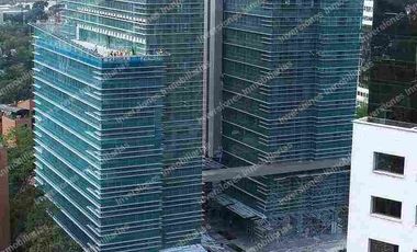 ¡¡Exclusiva Oficina en la milla de Oro!!