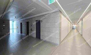 ¡¡Exclusiva Oficina en la milla de Oro!!