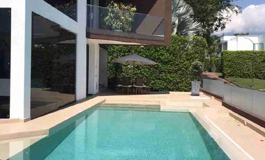 Casa en conjunto cerrado ( Mirolindo)