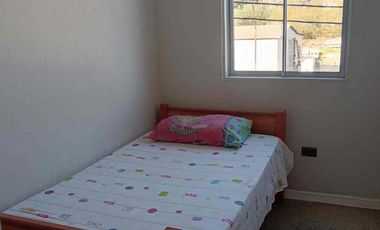 ARRIENDO AÑO CORRIDO DEPARTAMENTO AMOBLADO