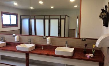 COMERCIAL, OFICINAS Y BODEGA EN PARCELA ) VENTA COMERCIAL OFICINAS Y BODEGA EN PARCELA 6.280 UF