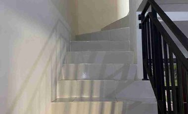 Rumah Hook Cakep, Cluster Vida Mustika Jaya Bekasi