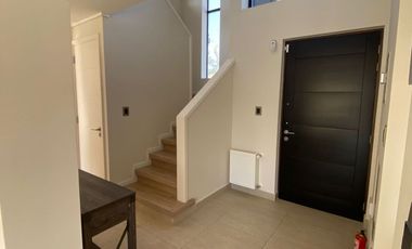 Arriendo casa nueva 3 dormitorios, sala estar 3 baños Temuco