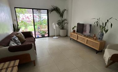 Alquiler de Casa en Bosques de La Costa, Vía la Costa