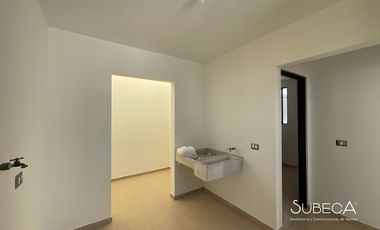 Casa en Renta en Privada – Zona Monte Magno, Av. Moscú