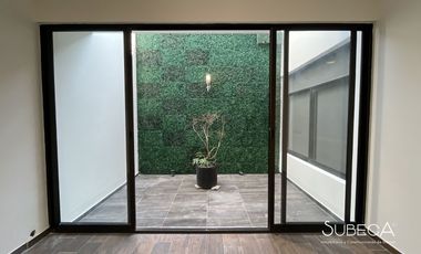 Casa en Renta en Privada – Zona Monte Magno, Av. Moscú