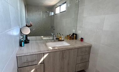 Alquiler de Casa Urbanización Milan 4 Dormitorios, Samborondon