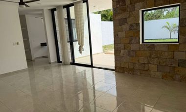 Casa en Privada Arbórea , Conkal, Yucatán