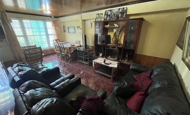 SE VENDE CASA, CERCANA METRO SAN RAMON