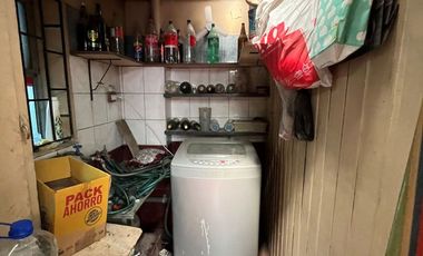 SE VENDE CASA, CERCANA METRO SAN RAMON