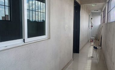 DEPARTAMENTO/PENTHOUSE EN RENTA CERCA DE PARQUE SIERRA MORELOS CON ESTACIONAMIENTO
