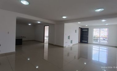DEPARTAMENTO/PENTHOUSE EN RENTA CERCA DE PARQUE SIERRA MORELOS CON ESTACIONAMIENTO
