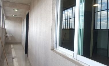 DEPARTAMENTO/PENTHOUSE EN RENTA CERCA DE PARQUE SIERRA MORELOS CON ESTACIONAMIENTO