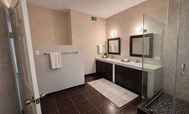 Elegante residencia en venta, Fraccionamiento Almendros